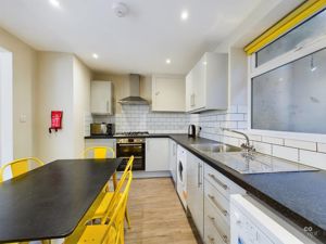 Photo 26- click for photo gallery